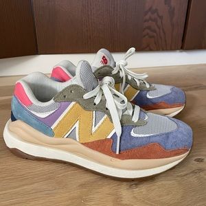 - New Balance suede 57/40 Sneakers size 8